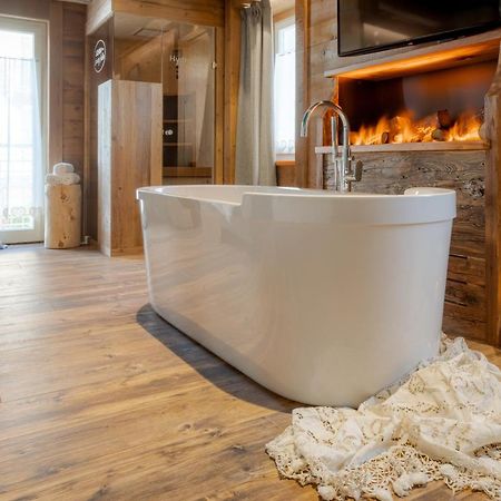 John Luxury Suites Folgaria Extérieur photo