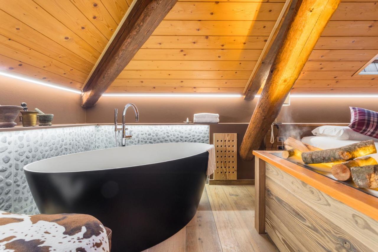 John Luxury Suites Folgaria Extérieur photo